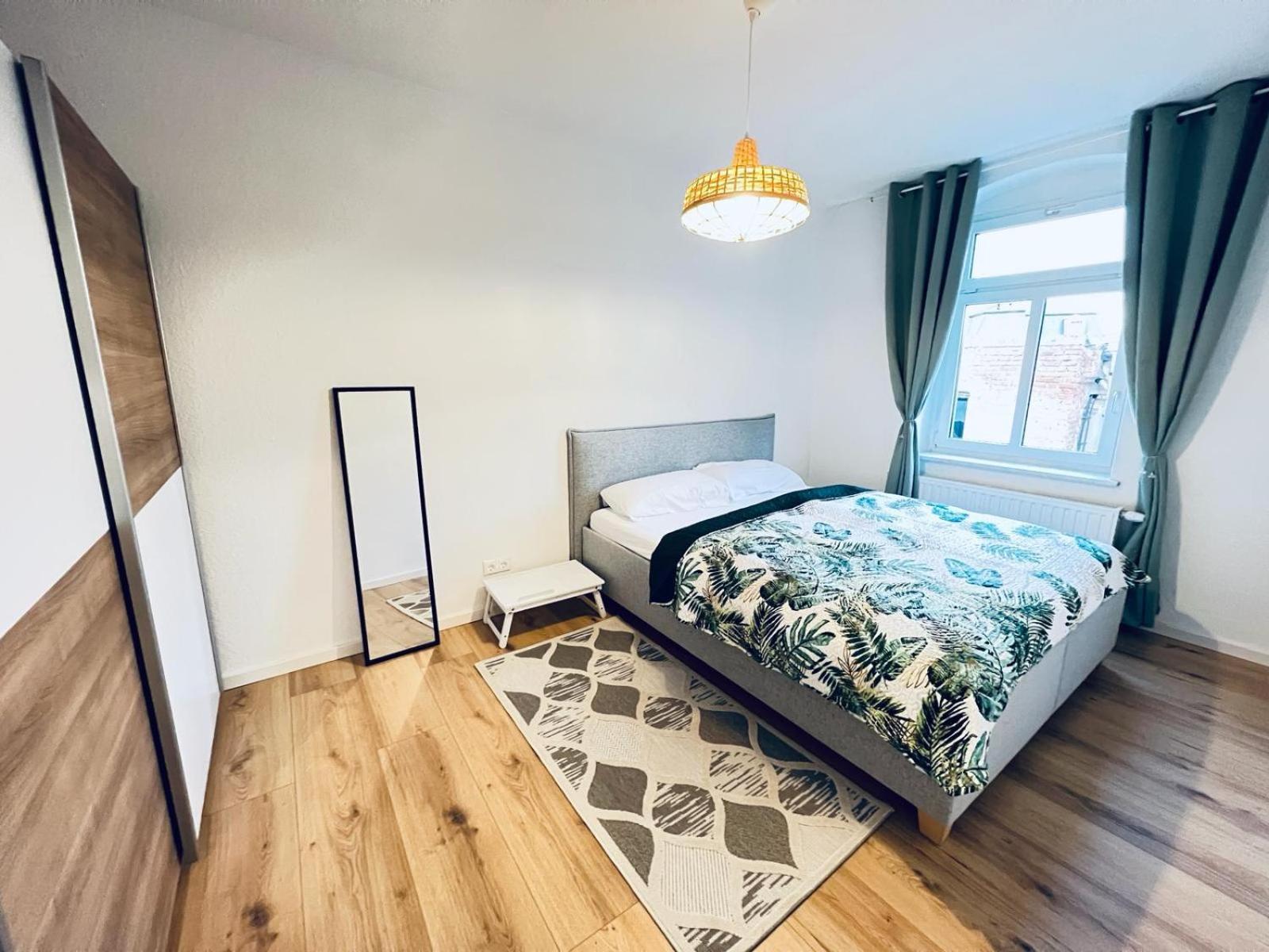 Twenty Five Apartment Bei Dresden - Free Parking, Netflix & Coffee Machine Heidenau  Luaran gambar